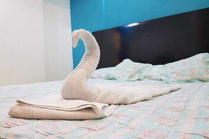 Room 11 of 66
