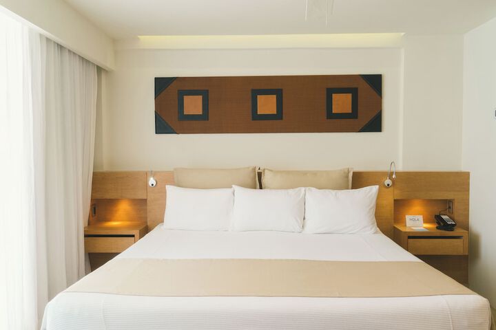 Room 19 of 145