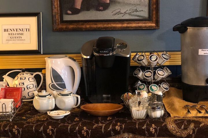 Breakfast/Coffee Service 38 of 59