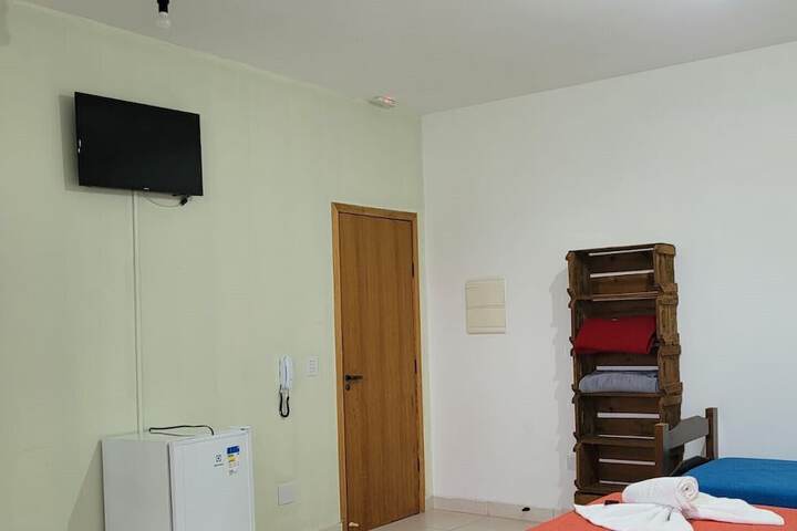 Room 19 of 73