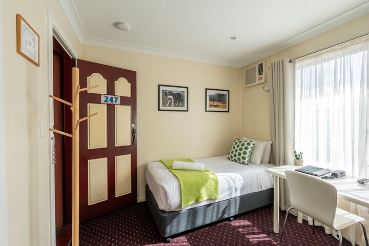 Room 8 of 58