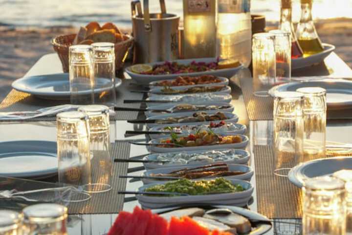 Dining 65 of 83