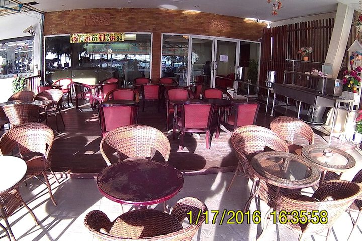 Dining 106 of 114