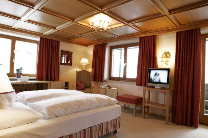 Room 15 of 91
