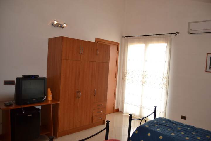 Room 9 of 60