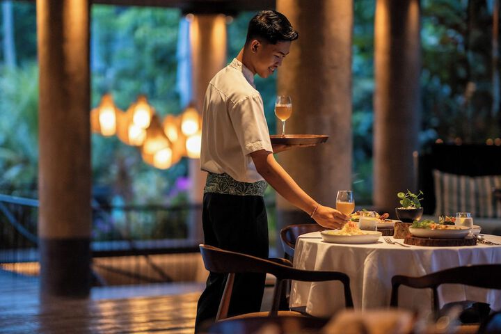 Dining 150 of 189