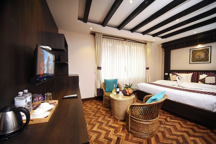 Room 6 of 71