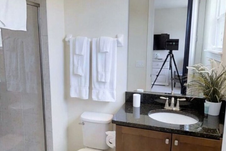 Room 40 of 52
