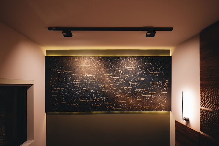 Room 27 of 78