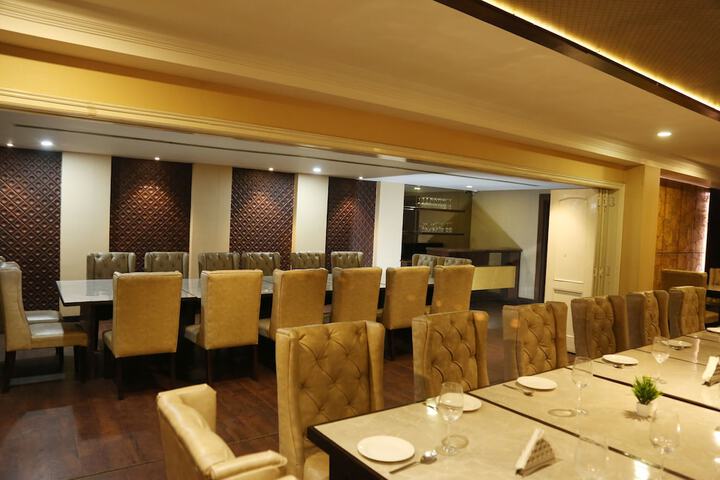 Banquet hall