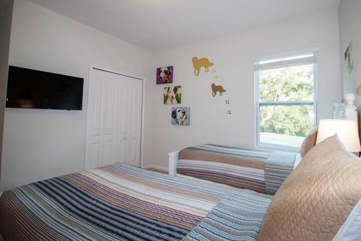 Room 16 of 66