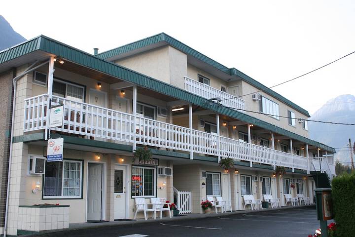 Best Continental Motel