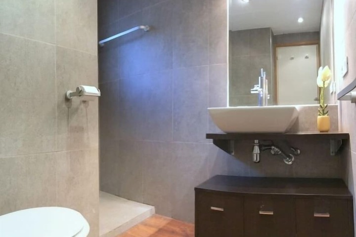 Room 15 of 17
