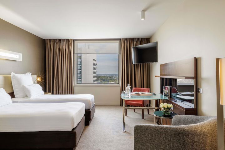Room 21 of 146