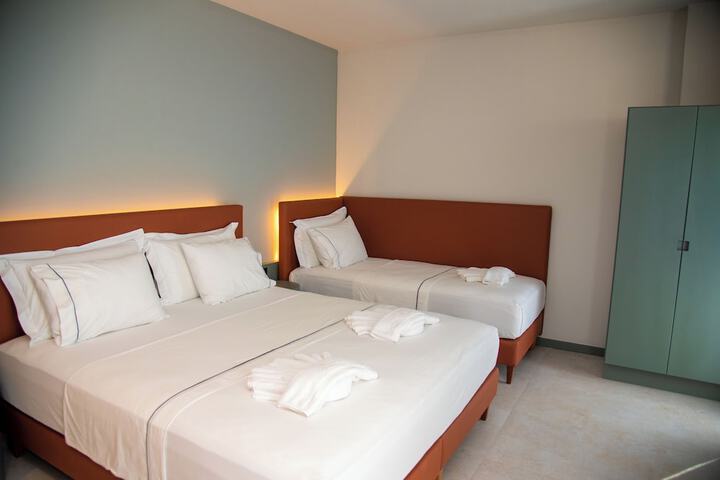 Room 16 of 207