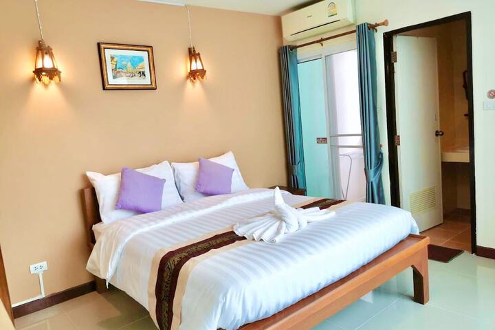 Room 3 of 29