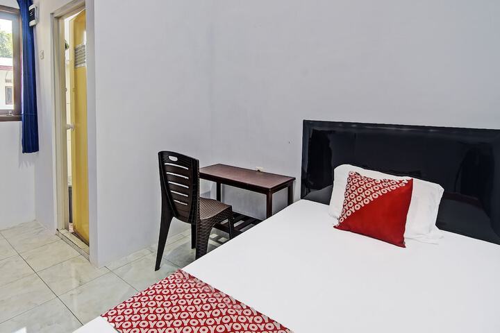 Room 9 of 31