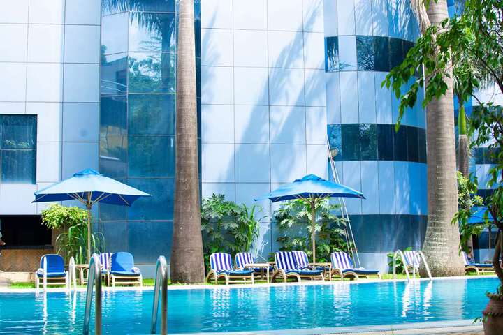 Pool 36 of 102