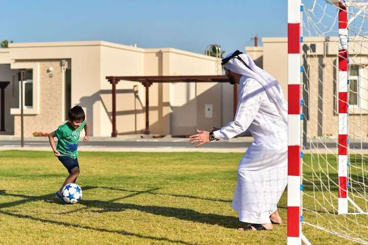 Childrens Activities 128 of 182