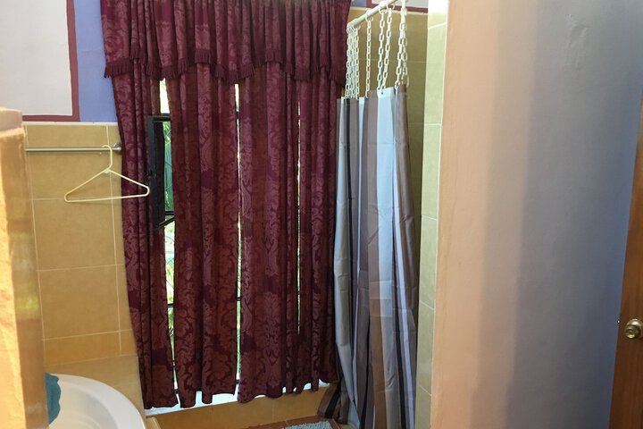 Room 45 of 106