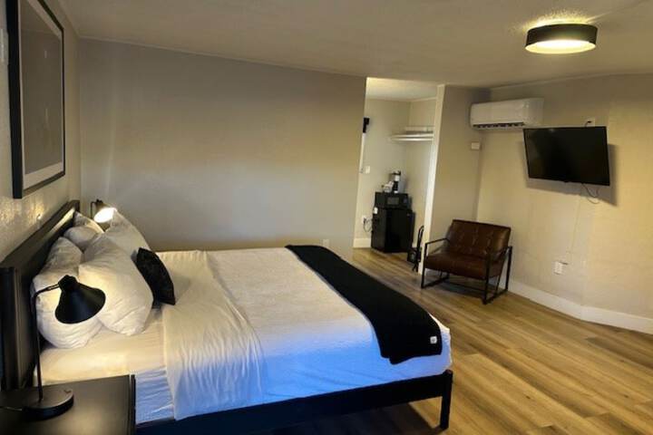 Room 26 of 56