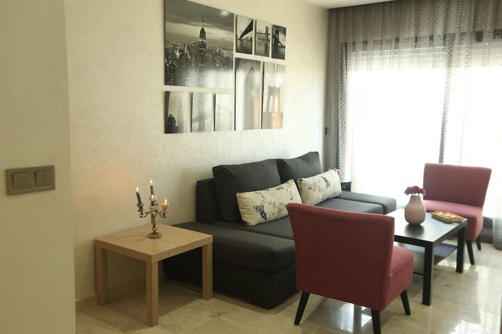 Room 21 of 32