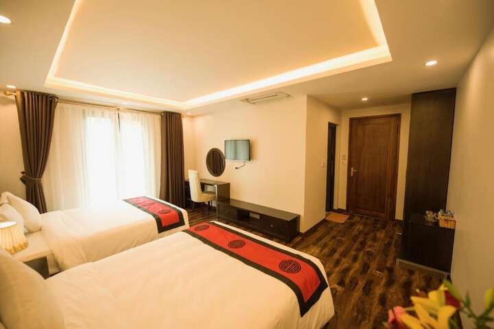 Room 18 of 52