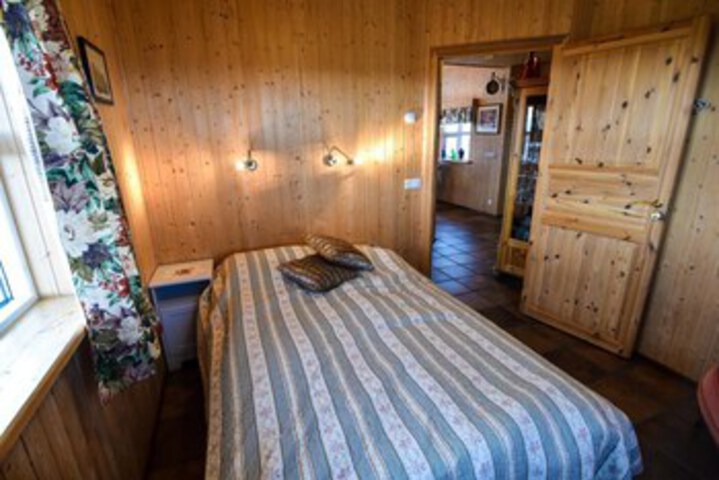 Room 14 of 15