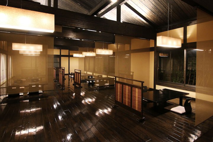 Dining Photos