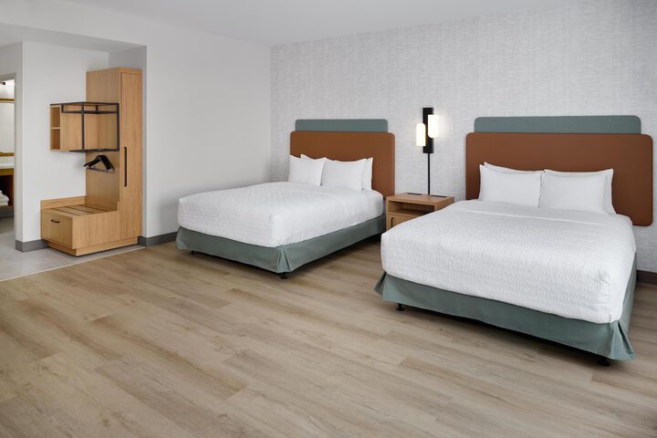 Room 12 of 34