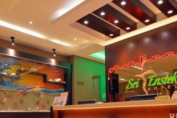 Hotel Interior 4 of 41
