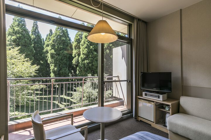 Room 20 of 134