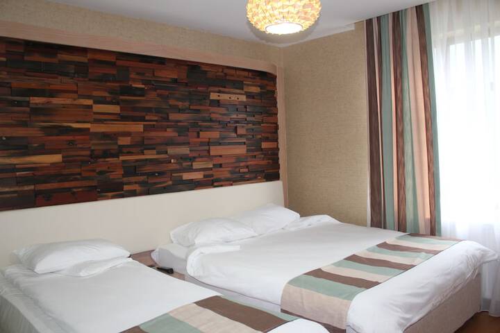 Room 5 of 35