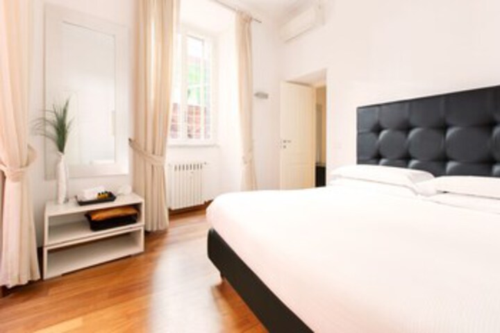 Room 14 of 31