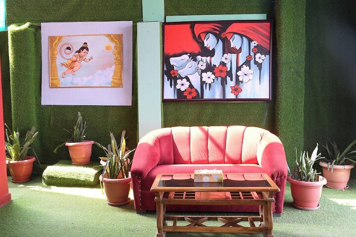 Room 15 of 29