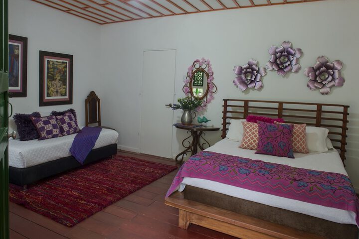 Room 6 of 46