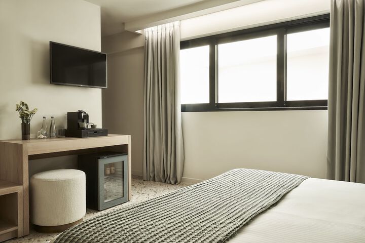 Room 7 of 59