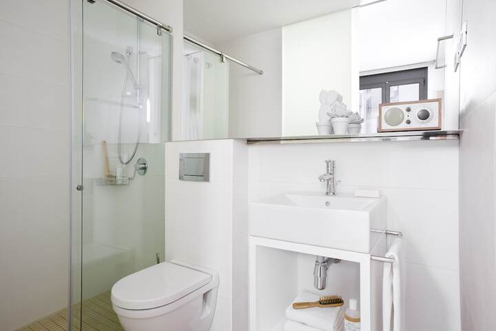 Bath Interior