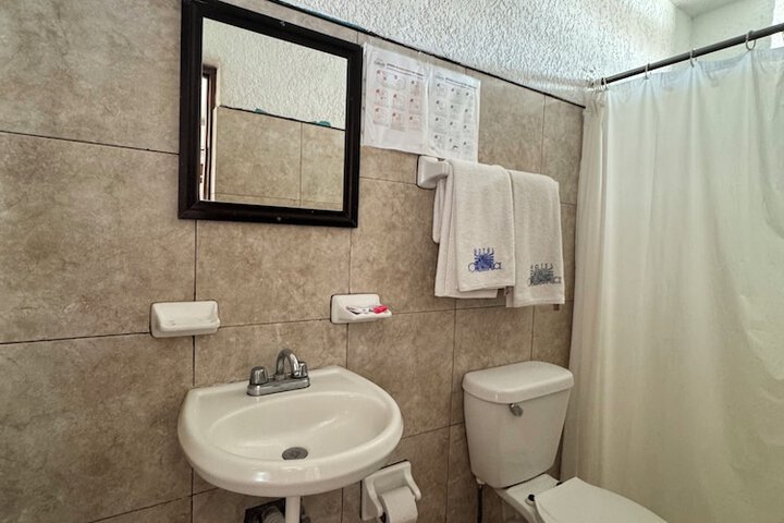 Room 14 of 23