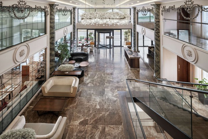 Lobby Photos