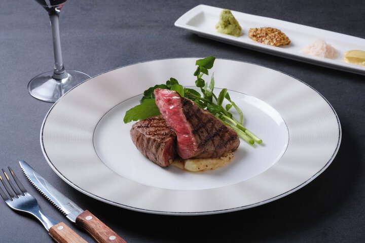Dining 219 of 299