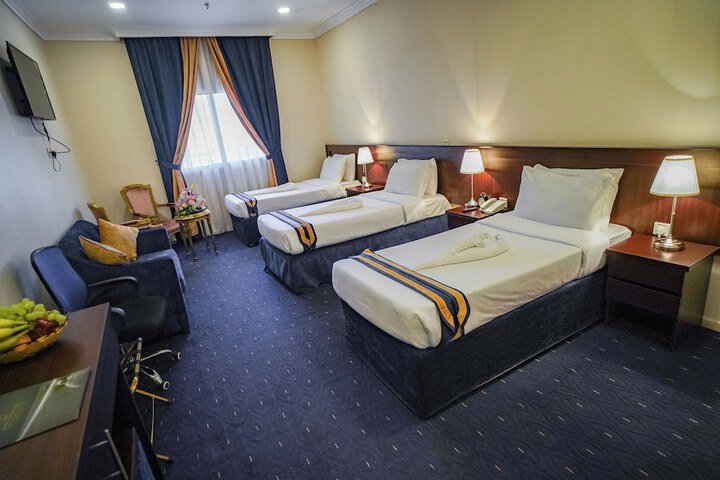 Room 31 of 37