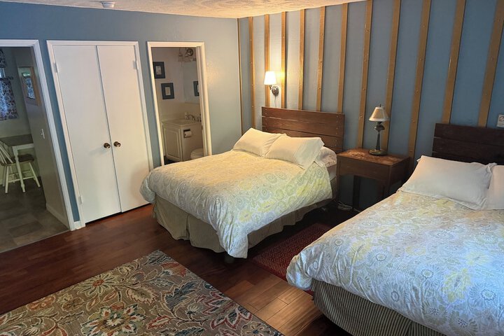 Room 11 of 31