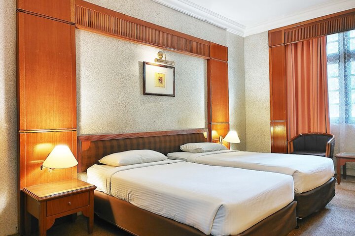 Room 16 of 71