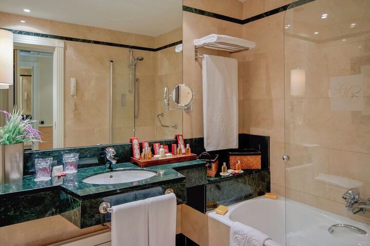 Bath Interior