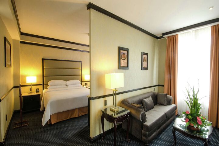 Room 21 of 64