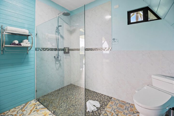 Room 304 of 391