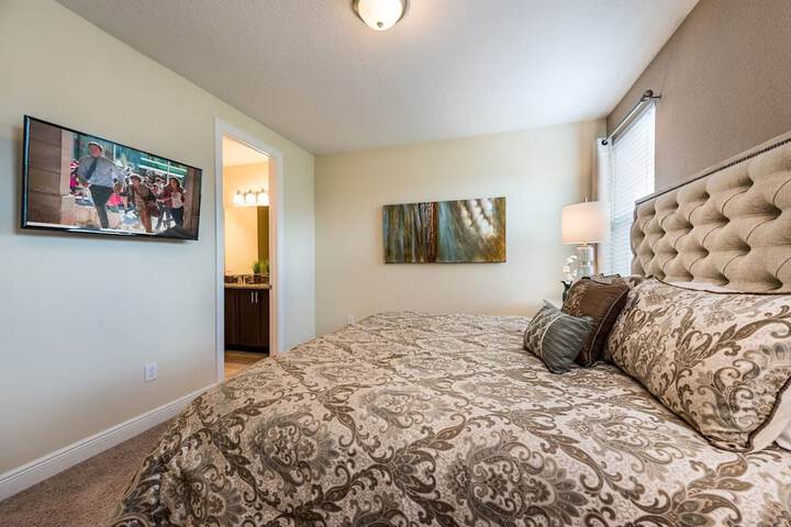 Room 34 of 37