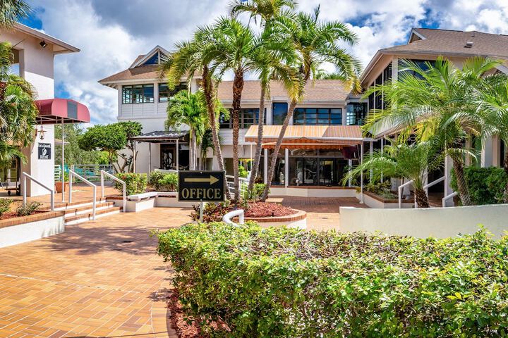 Property Grounds 22 of 31