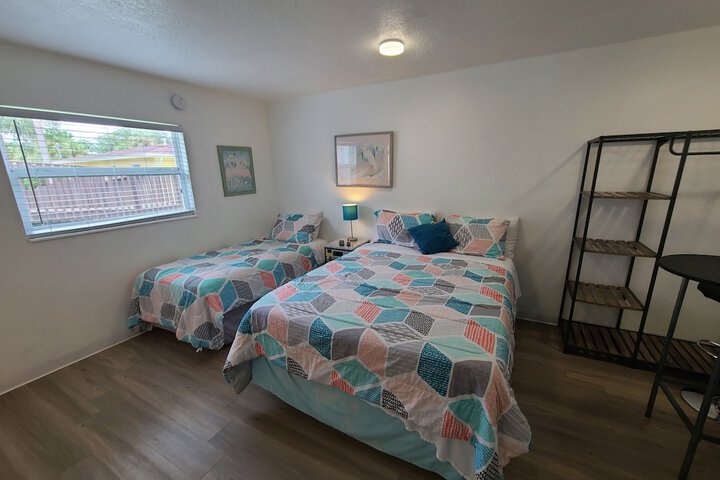 Room 45 of 166